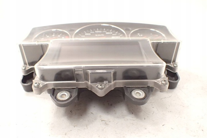 HONDA GL 1800 GOLDWING 01-05 RESTYLAGE COMPTEUR TABLEAU DE BORD 79517KM NAVIGATION