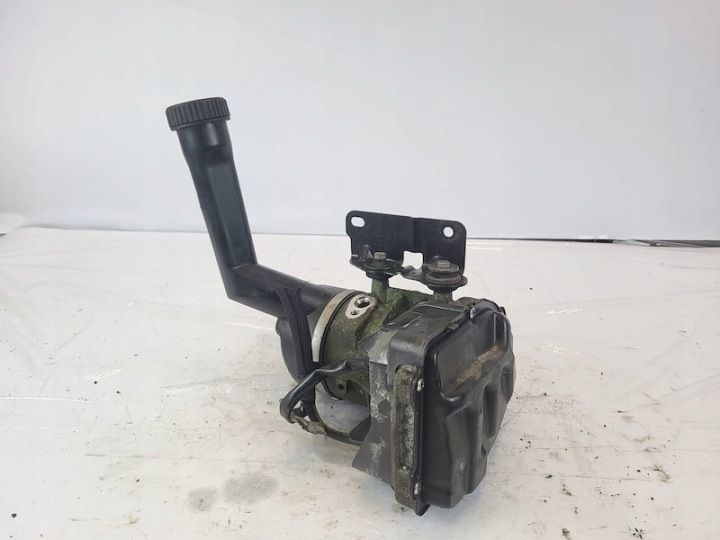 POMPE AMPLIFICATEUR CAOUTCHOUC CITROEN C4 PICASSO 9685418780 A0016189 TRW