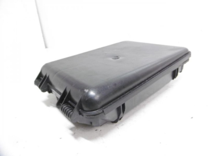 PASSAT B5 PROTECTION MODULE CONFORT 8D0927613