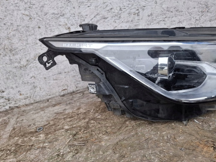 VW GOLF 8 VIII 5H1941059 5H1941060 DROITE PHARE COMPLET LED