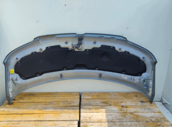 VW TRANSPORTER T5 CAPOT COUVERCLE MOTEUR