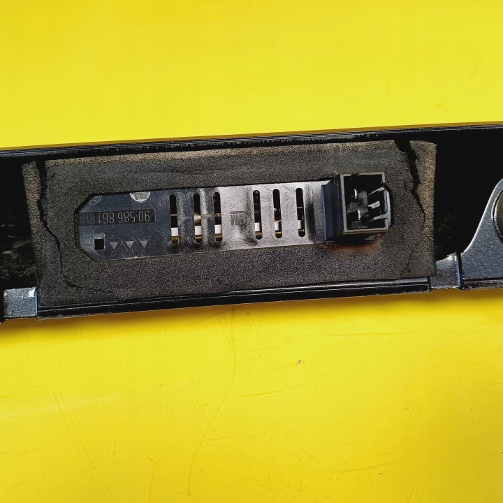 CACHE COUVERCLES DE COFFRE COUVERCLES DE COFFRE OPEL VECTRA B LIFT UNIVERSEL 90464809 NR263