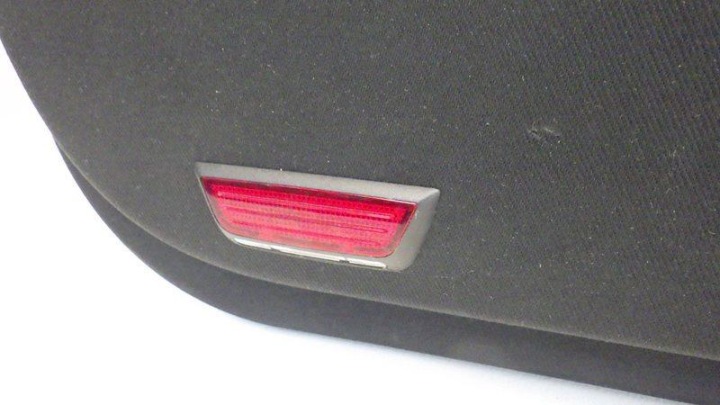 GARNITURE PORTES GAUCHE AVANT EUROPE MERCEDES W204 A2047200189 W204