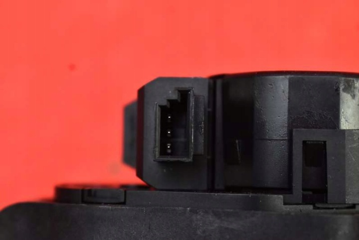 PETIT MOTEUR RÉCHAUFFEURS 6911828 BMW E65 3.6 V8 272 KM 01-05