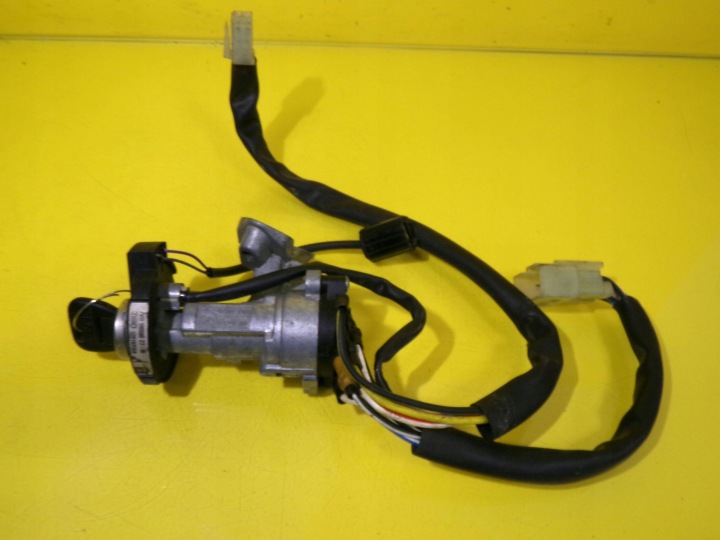 CONTACTEUR D'ALLUMAGE CLÉ ROVER 200 QRF1406-7-8-9 52010356A NR17
