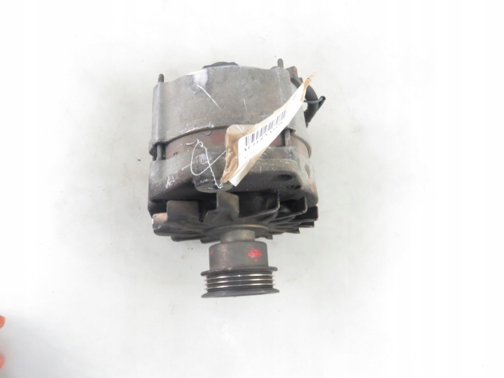 ALTERNATEUR AUDI 80 B4 1.6 E 050903015J
