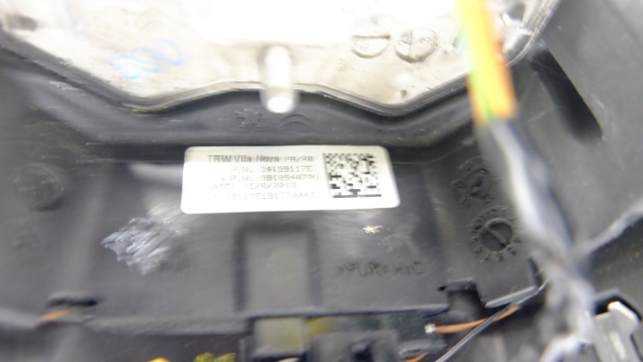 PEUGEOT 5008 II VOLANT CUIR 98105487AU