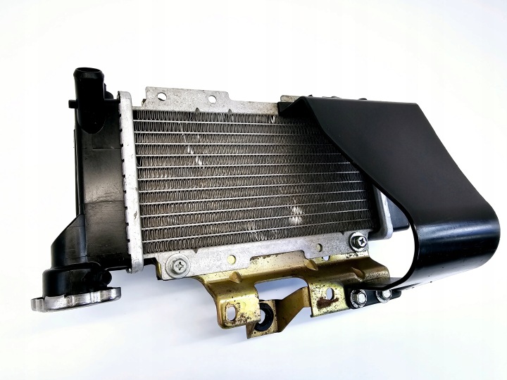 SYM HD 125 RADIATEUR EAU