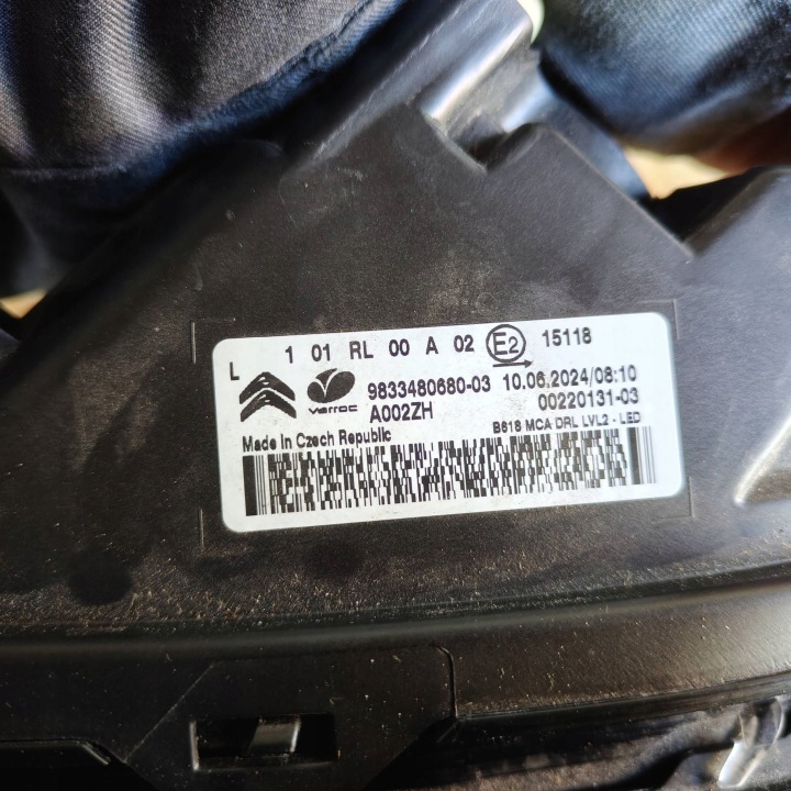 FEUX VERS CONDUITE DIURNE AVANT CÔTÉ GAUCHE CITROEN C3 9833480680