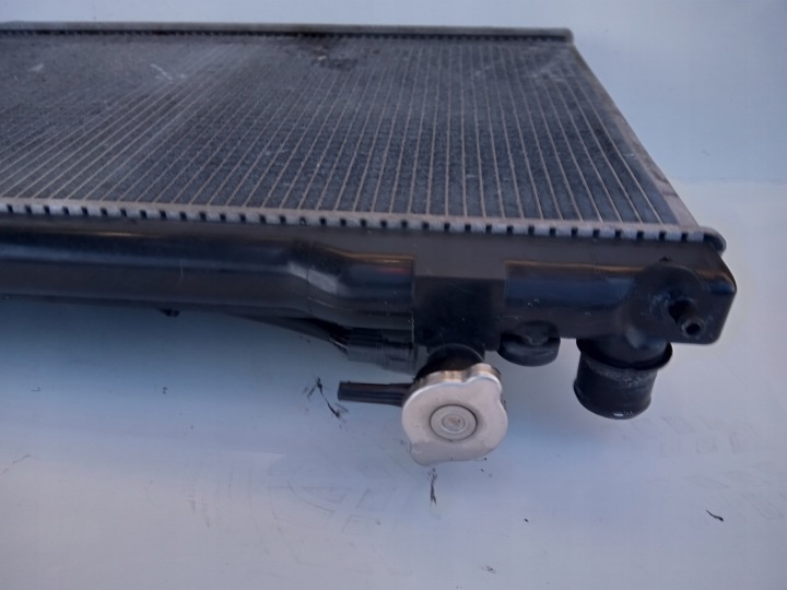 RADIATEUR EAU INFINITI FX35 S50 2003-2008 21460CG000