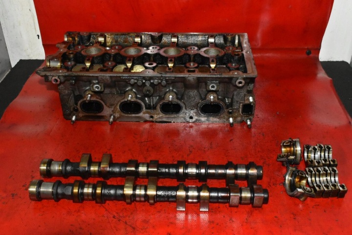 CULASSE MOTEUR 24461591 OPEL ASTRA 3 III H 1.6 16V 105KM 04-07