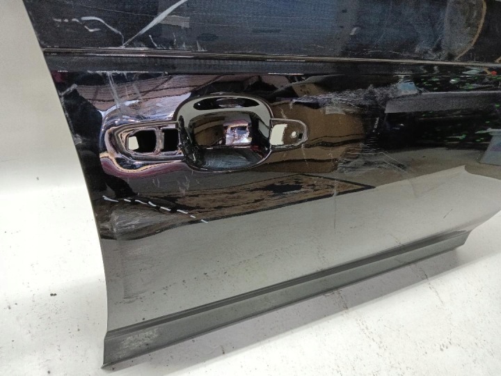PORTES AVANT DROIT AUDI A4 B9 8W0831052