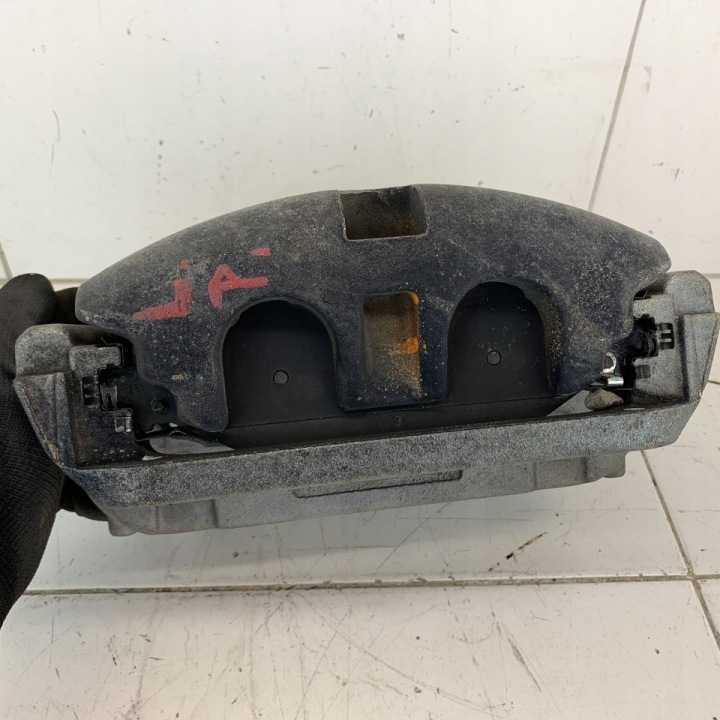 ÉTRIER DE FREIN DE FREIN GAUCHE AVANT COLLIER DODGE RAM V 1500 5.7 HEMI 22R