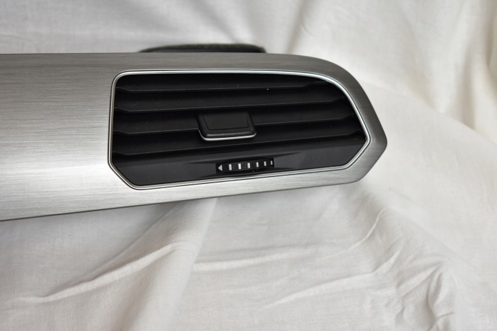 MOULURE ADMISSION GRILLE CONDUIT D'AIR VW SPORTSVAN CHÂSSIS RADI