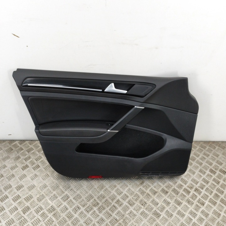 VOLKSWAGEN GOLF VII 2016 GARNITURE ENSEMBLE