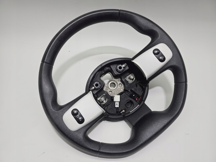 VOLANT MULTIFONCTION RENAULT TWINGO III LIFT #4888