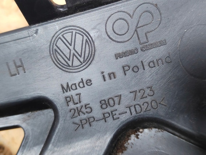 GLISSIÈRE FIXATION PARE-CHOCS GAUCHE AVANT VW CADDY IV SA 2015-2020 2K5807723