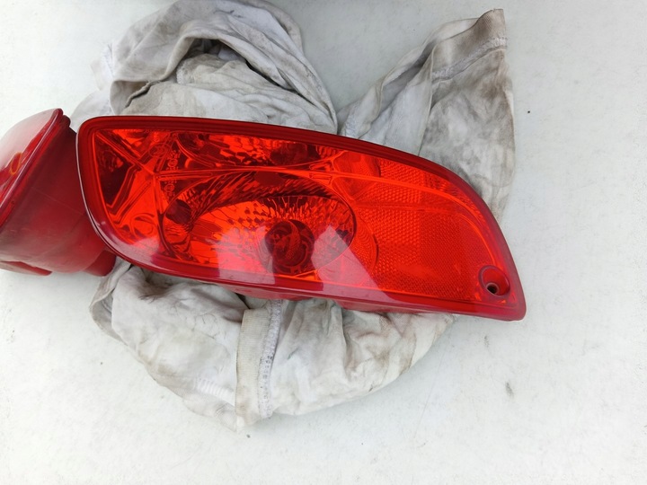 PARTE TRASERA LUZ FAROS ANTINIEBLA PARTE TRASERA HYUNDAI SANTA FE II IZQUIERDA 92408-2B000 