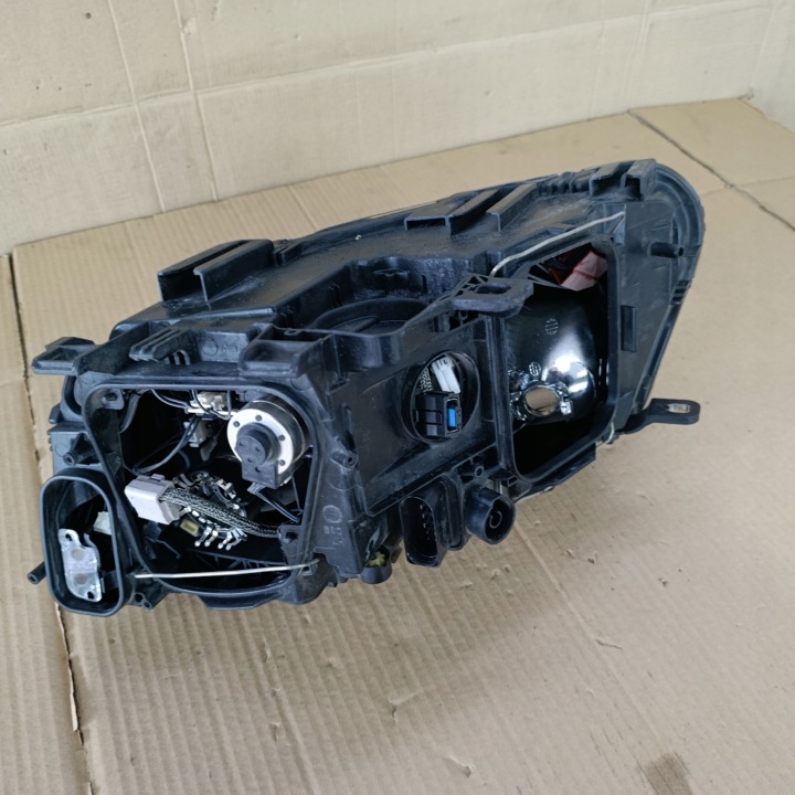 PHARE DROIT AVANT AUDI Q5 8R LIFT XÉNON LED 8R0941006C
