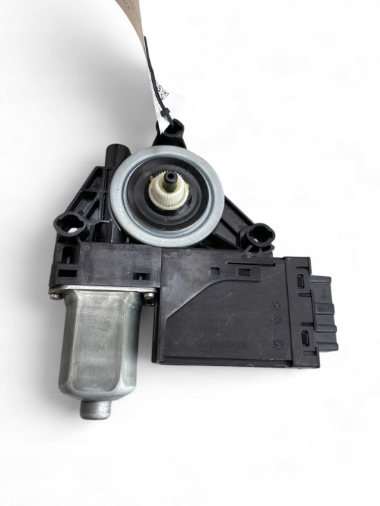 VOLVO XC90 PETIT MOTEUR VITRES ARRIÈRE 31453360