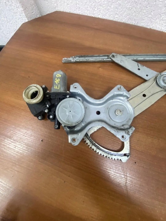 ÉLÉVATEUR VITRES PORTES ARRIÈRE AVEC MOTEUR TOYOTA AURIS (_E15_) E169