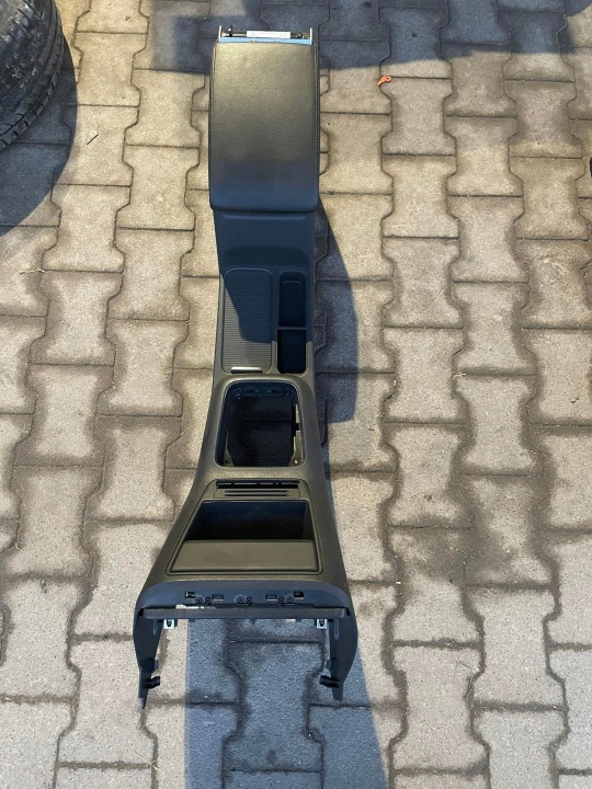 VW TIGUAN 5N0 TUNNEL CENTRAL CUIR 5M0864207E