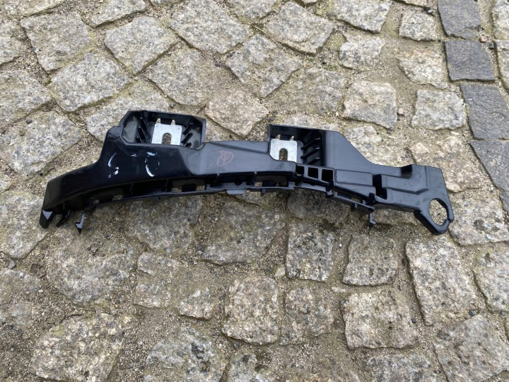 MERCEDES 205 C CLASSE GLISSIÈRE PARE-CHOCS DROIT ARRIÈRE 2058800603 2058850465 ORIGINAL