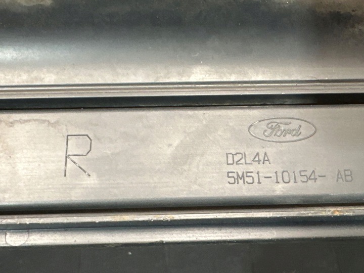 NADKLADKA SEUIL GAUCHE FORD FOCUS C-MAX 5M5110154AB 2.0L DIESEL 2006