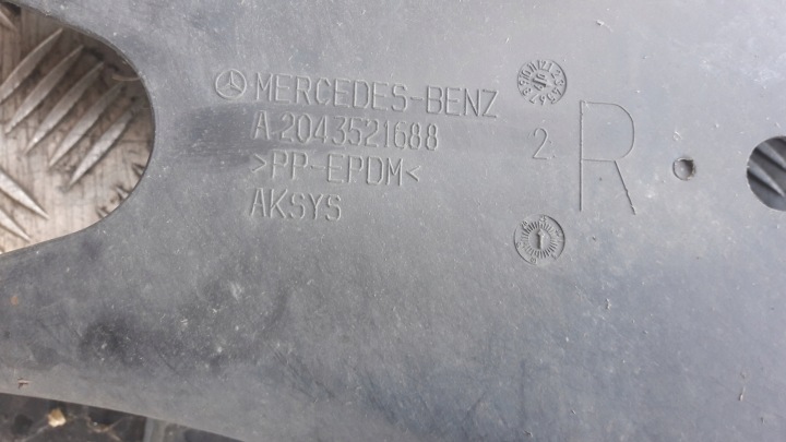 MERECDES W204 PROTECTION BRAS DE SUSPENSION GAUCHE OU DROITE ARRIÈRE
