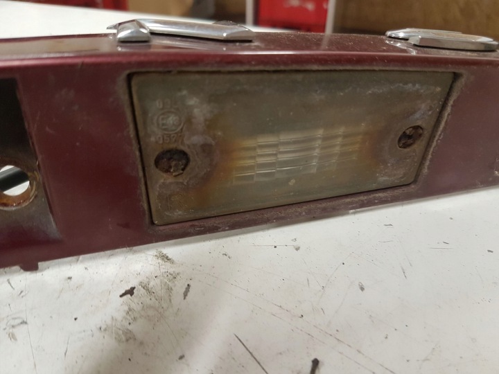 CACHE COUVERCLES DE COFFRE COUVERCLES DE COFFRE KIA CARENS II 0K2FB51270 NR168