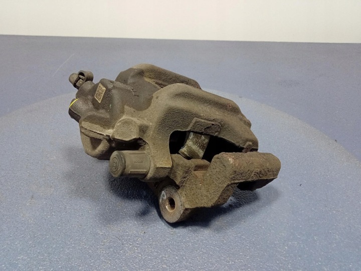 BMW 3 F30 F31 F34 2.0D ÉTRIER DE FREIN DE FREIN AVANT DROIT AVANT COLLIER W09091