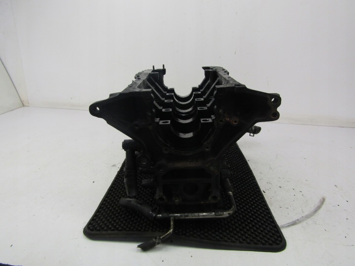 TOYOTA AVENSIS I T22 BLOC MOTEUR 2,0TD 90KM 2C-TE 97-00 UNIVERSEL