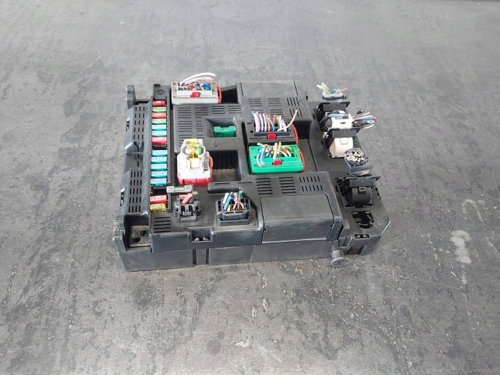 MODULE CONTRÔLEUR CONFORT PEUGEOT 9644097980 9636760580F