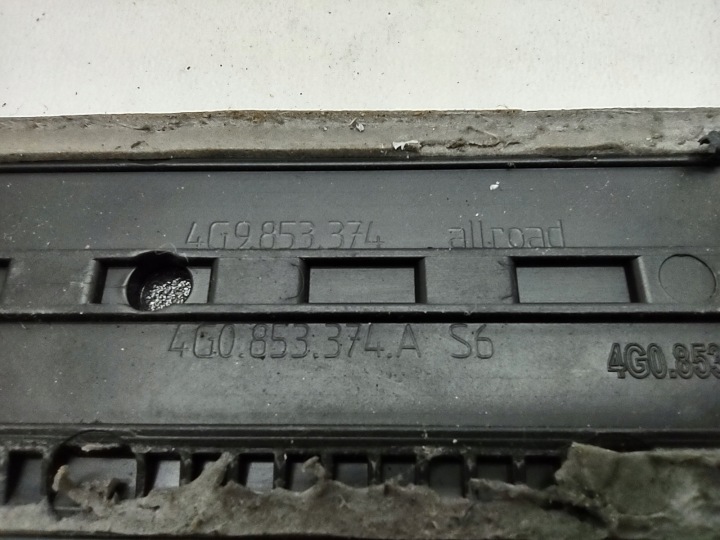 MOULURE PROTECTION SEUIL 4G0853374 AUDI A6 C7 4G DROITE AVANT ORIGINAL