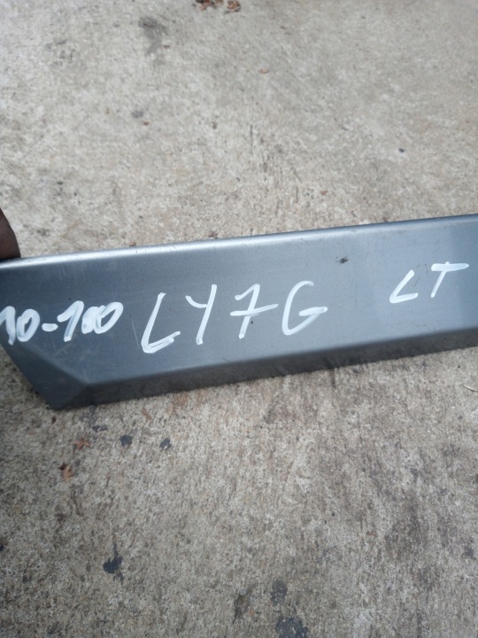 AUDI A4 B7 MOULURE INFÉRIEURE PORTES GAUCHE ARRIÈRE COULEUR LY7G 10-100