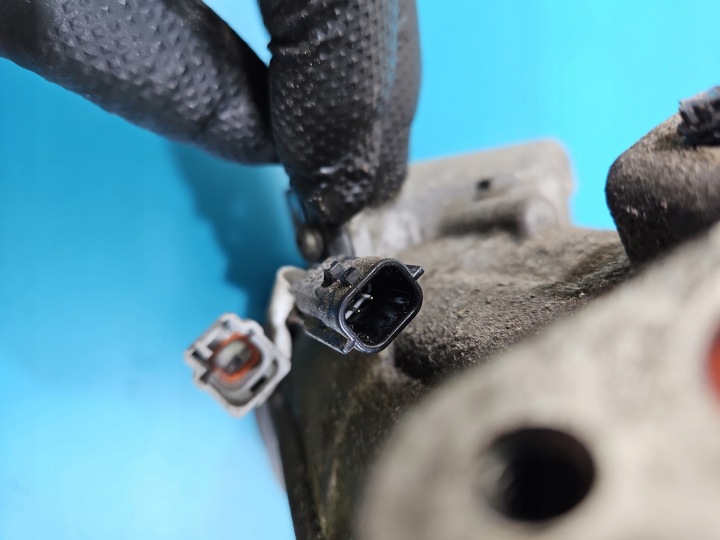 COMPRESSEUR DE CLIMATISATION COMPRESSEUR RENAULT CAPTUR I 0,9 TCE 926000217R 407004