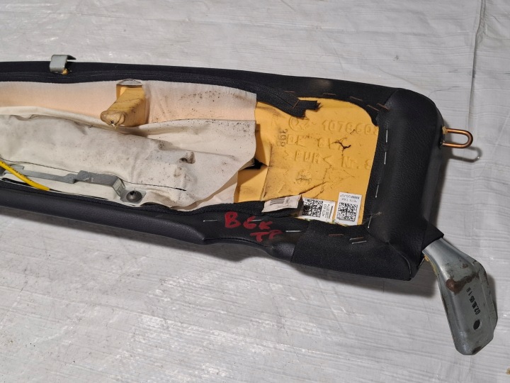AIRBAG COUSSIN BANQUETTES ARRIÈRE SIÈGES ARRIÈRE DROITE VW PASSAT B6 2005-2010 3C0885702P
