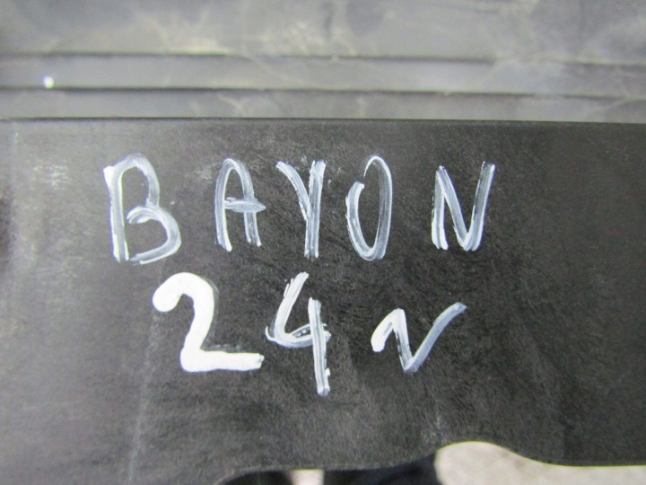 BAYON LIFT 1.0 T-GDI 24R PANNEAU AVANT RENFORCEMENT AVANT CHLODN 64101-Q0600