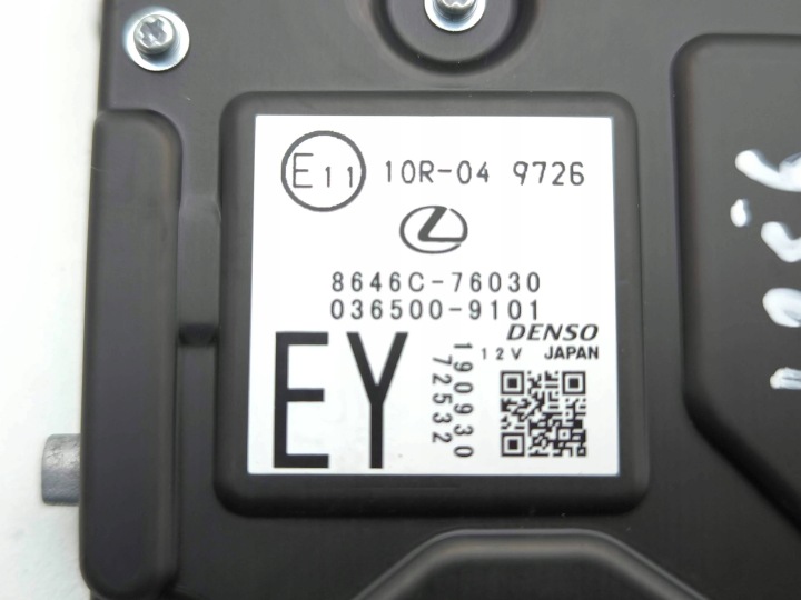 LEXUS UX CAMÉRA AVANT VITRES (ADAS) 2020 10R049726