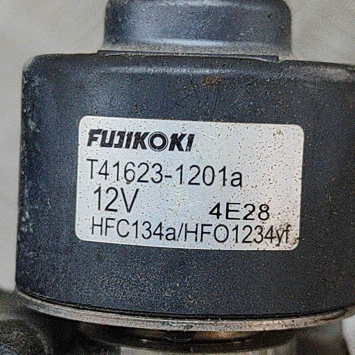 SOUPAPE RADIATEUR CLIMATISATION KIA SOUL III (SK3) T416231201A 25299217 150KW