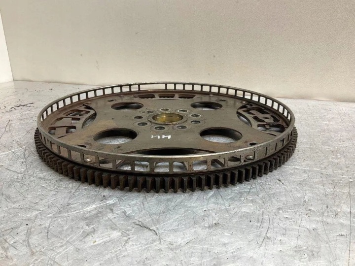 VOLANT D'INERTIE BMW 5 (E60) 7560552 4.8L GASOLINE 2008