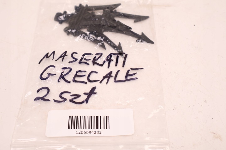 MASERATI GRECALE INSIGNE EMBLÈME