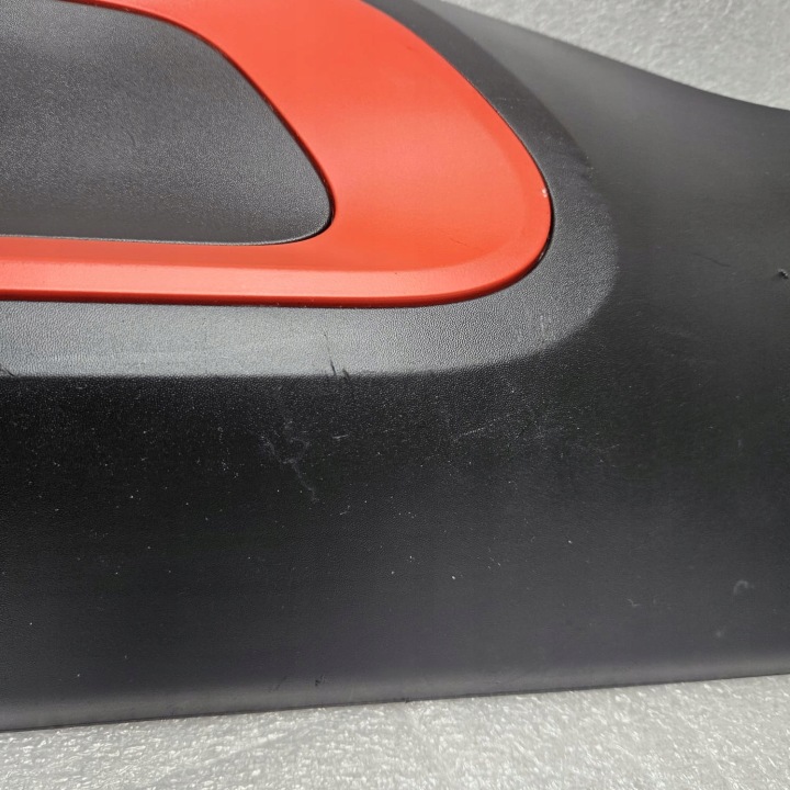CITROEN C5 AIRCROSS MOULURE PORTES DROIT AVANT 9820076577