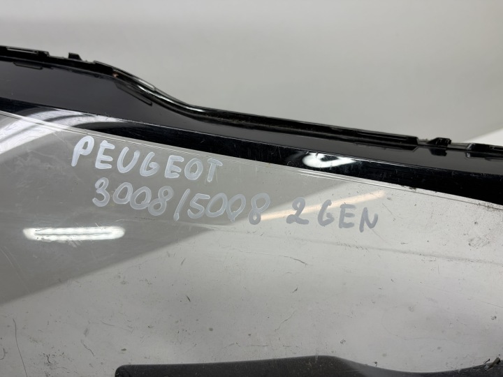 PEUGEOT 3008 5008 2 GEN PLAFONNIER PHARES AVANT DROITE 9810478080