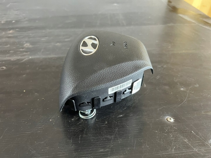 HYUNDAI I40 COUSSIN SÉCURITÉ CONDUCTEUR 569003Z100RY