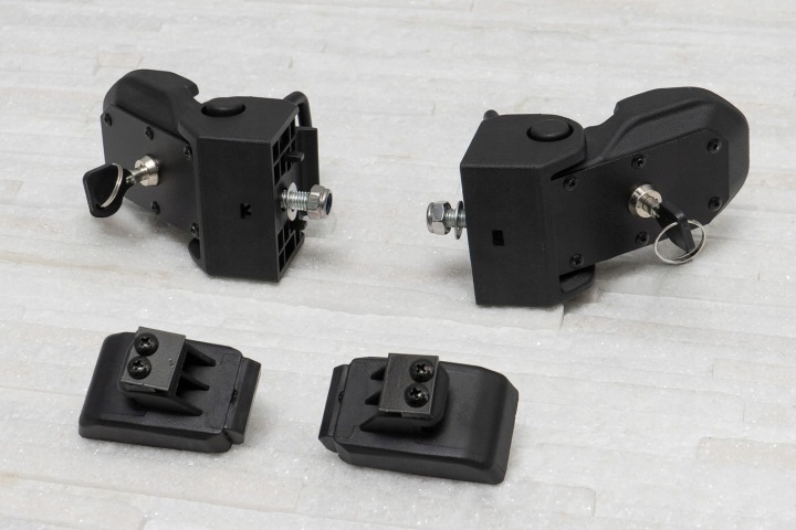 JEEP WRANGLER JL 2018 SERRURE LATÉRAL CAPOTS SUR CLÉ 68240952AD