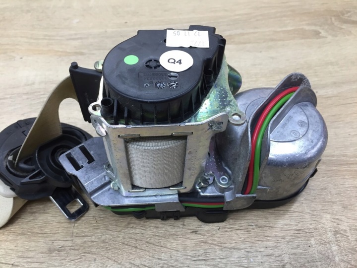 CEINTURE DE SÉCURITÉ AVANT GAUCHE MERCEDES W221 07R