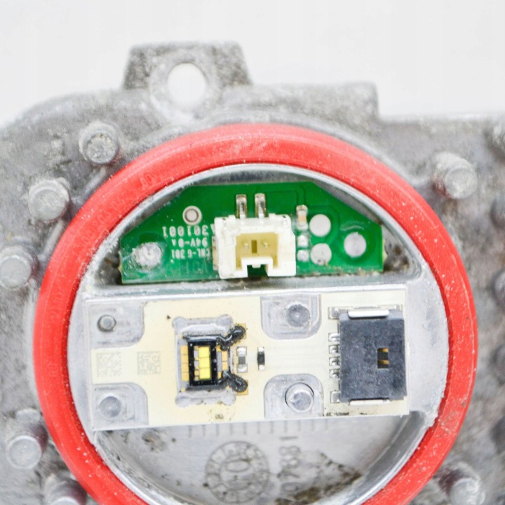 BMW 3 E90 E91 2011 MODULE DIRECTEUR STATECZNIKIEM LED