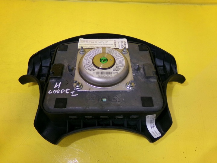 VOLANT CUIR HYUNDAI COUPÉ 5690029750 NR44