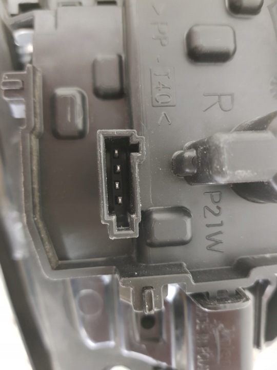 ORIGINALE PHARE ARRIÈRE DROITE DANS COUVERCLE DE COFFRE DROIT ARRIÈRE OPEL ASTRA K 5 V UNIVERSEL 15-19